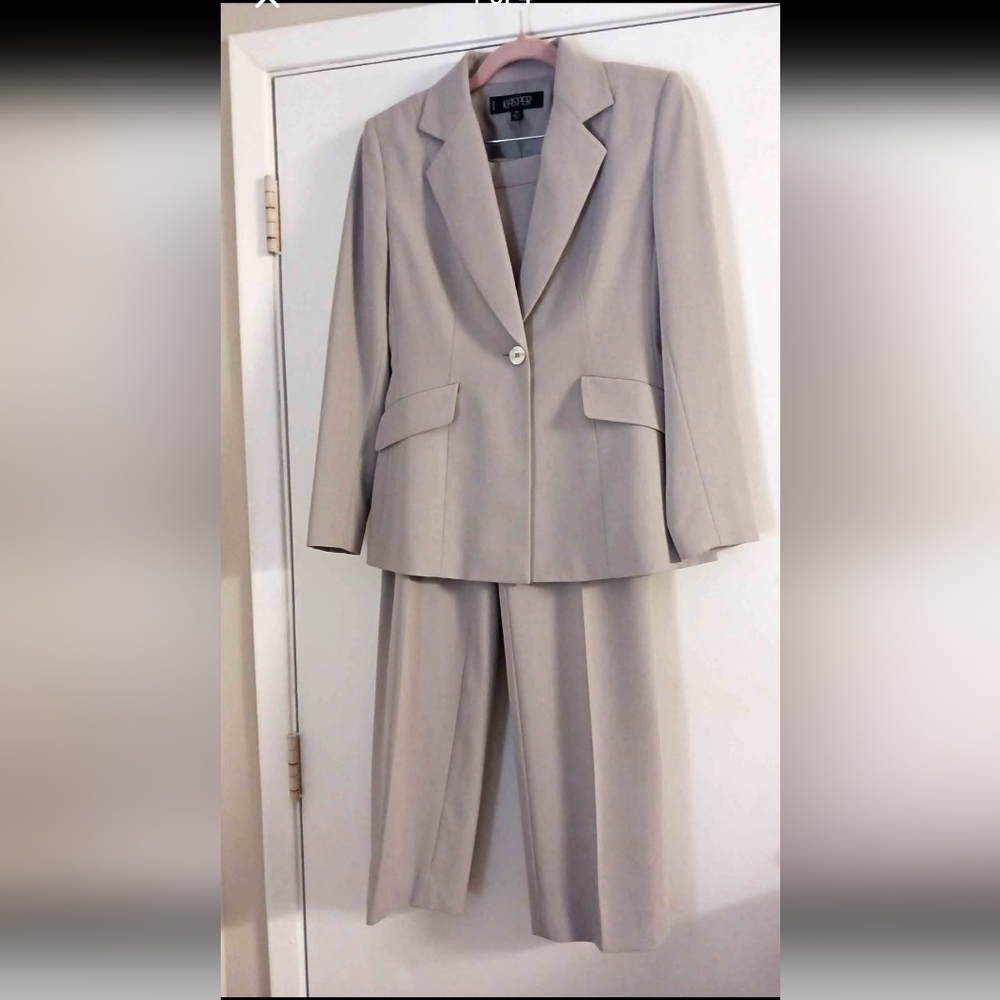 Pant Suit